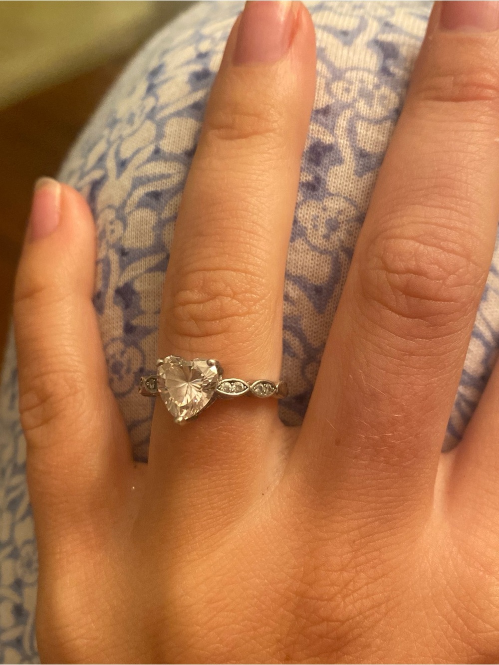 Heart-Cut Clear Stone Silver Ring - Elegant Women's Jewelry